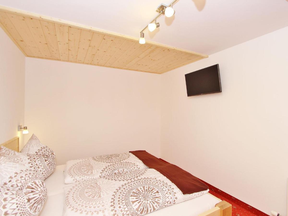 Cozy Apartment With Mountain Views Валд им Пинцгау Екстериор снимка